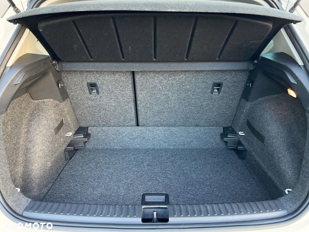 Seat Arona - 12