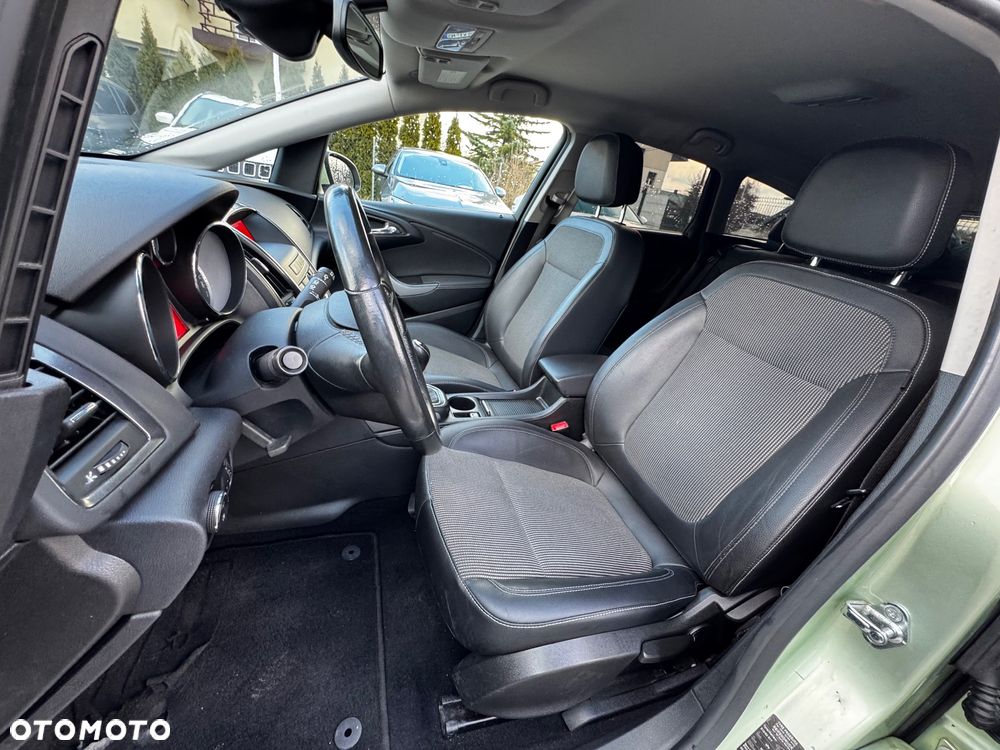 Opel Astra 1.4 Turbo ecoFLEX Start/Stop Selection - 35