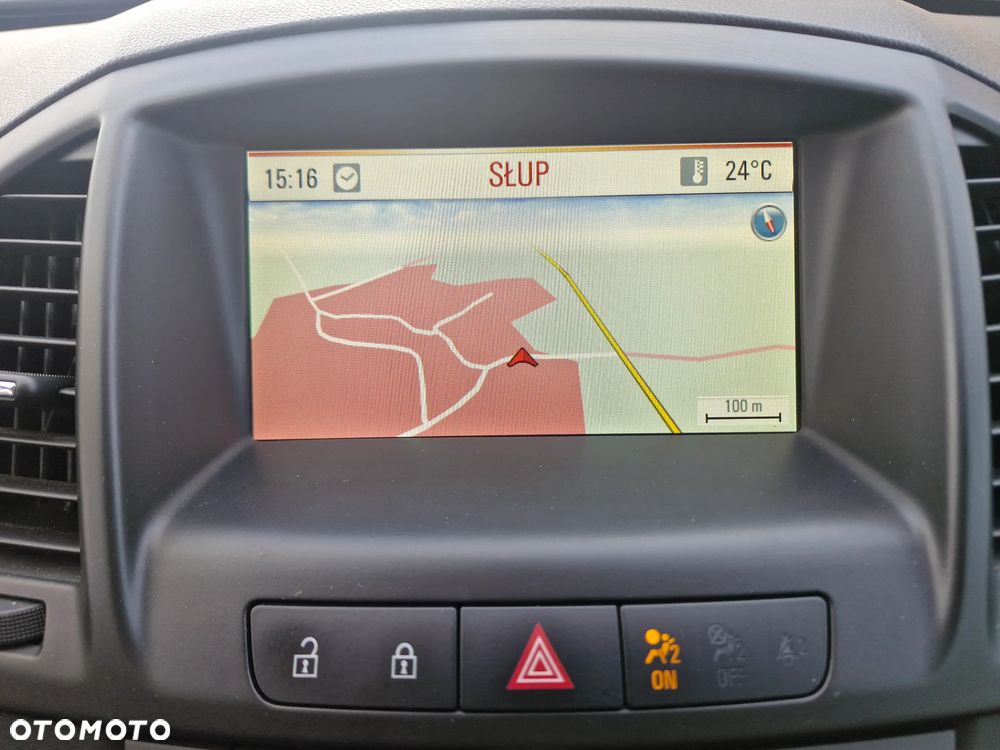 Opel Insignia - 24