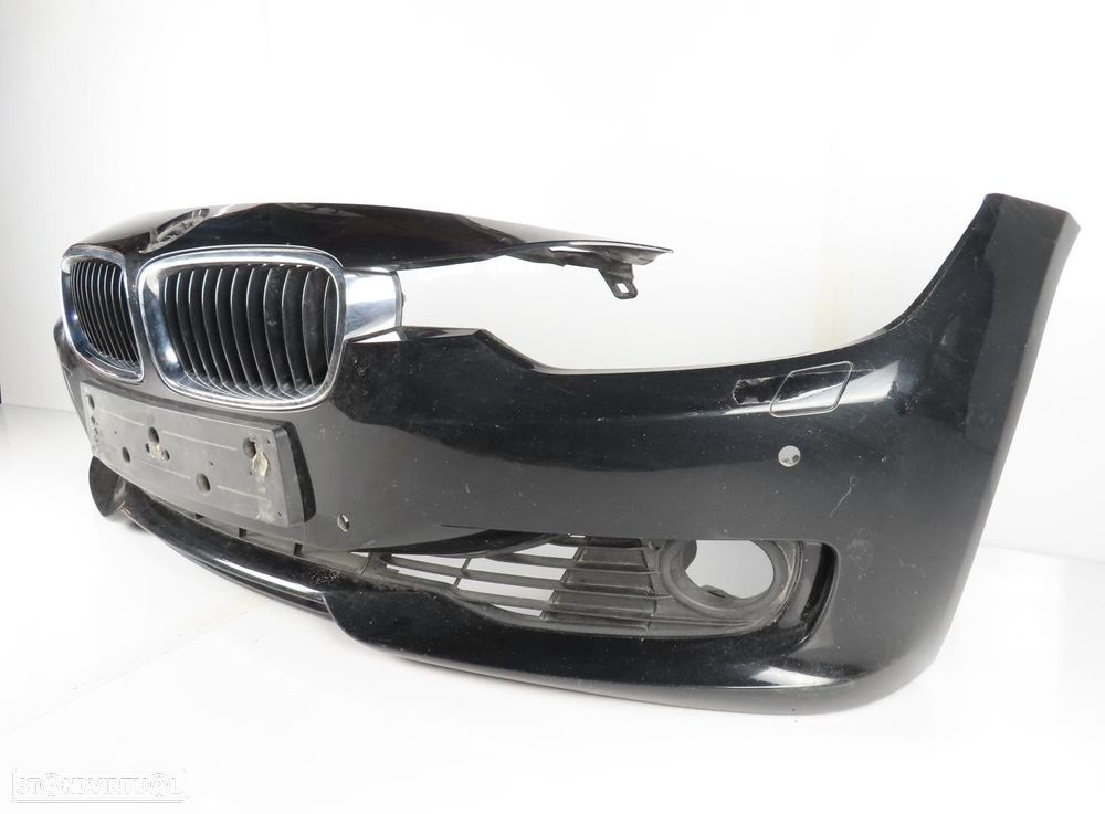 Parachoques Frente Usado / Original BMW 3 (F30, F80)/BMW 3 Touring (F31) 8111729... - 3