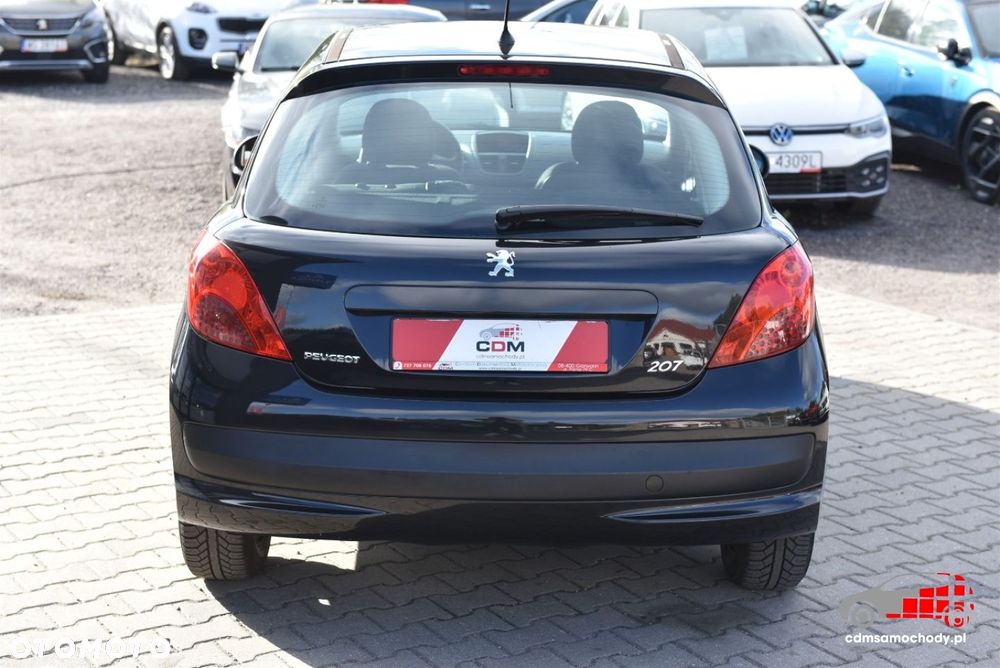 Peugeot 207 - 9