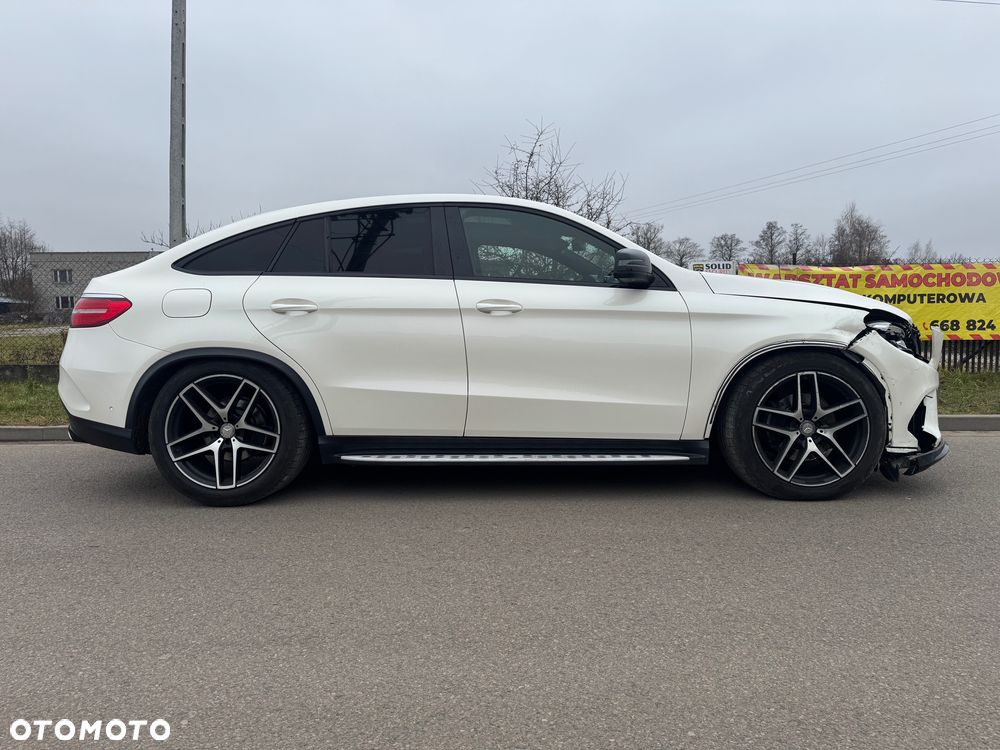 Mercedes-Benz GLE 350 d 4-Matic - 4