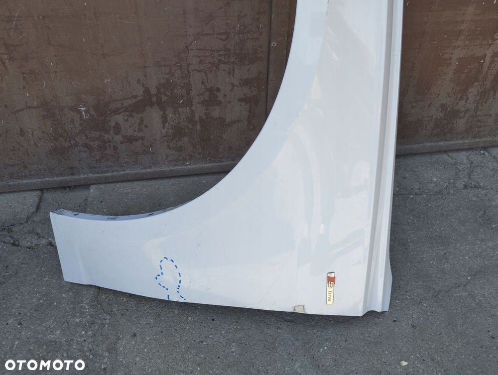 Błotnik lewy przód Audi A6 C8 4K - 3