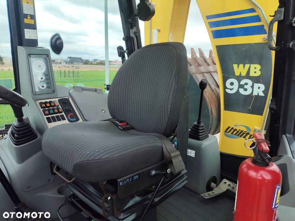 Komatsu WB 93R /  KOPARKO-ŁADOWARKA , BEZ VAT , UMOWA KUPNA -SPRZEDAŻY , STAN SUPER - 19