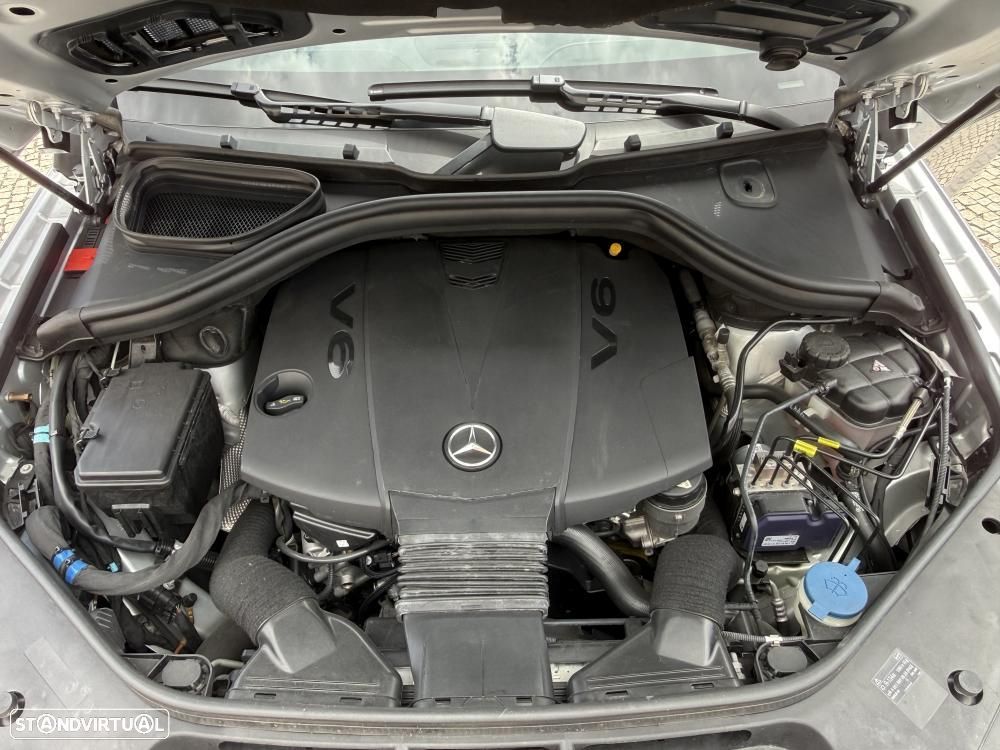 Mercedes-Benz GL 350 BlueTEC 4-Matic - 25