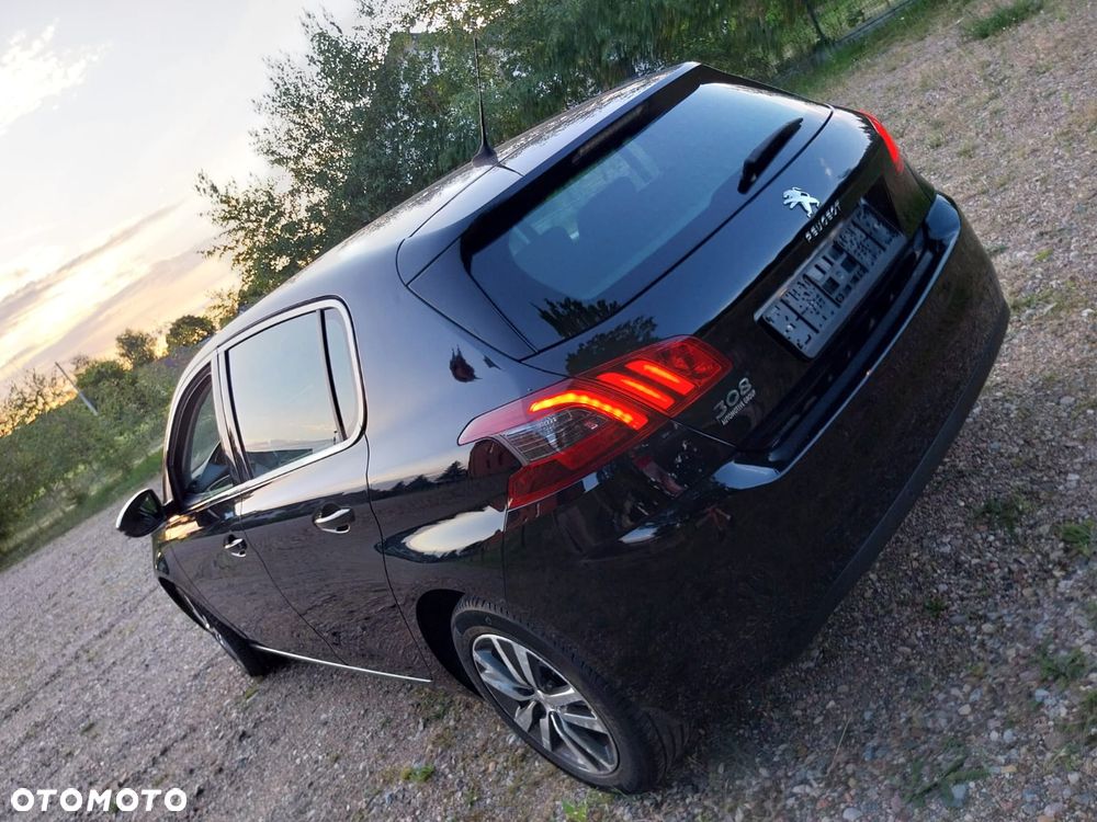 Peugeot 308 BlueHDi 130 Stop & Start Allure Business-Paket - 16