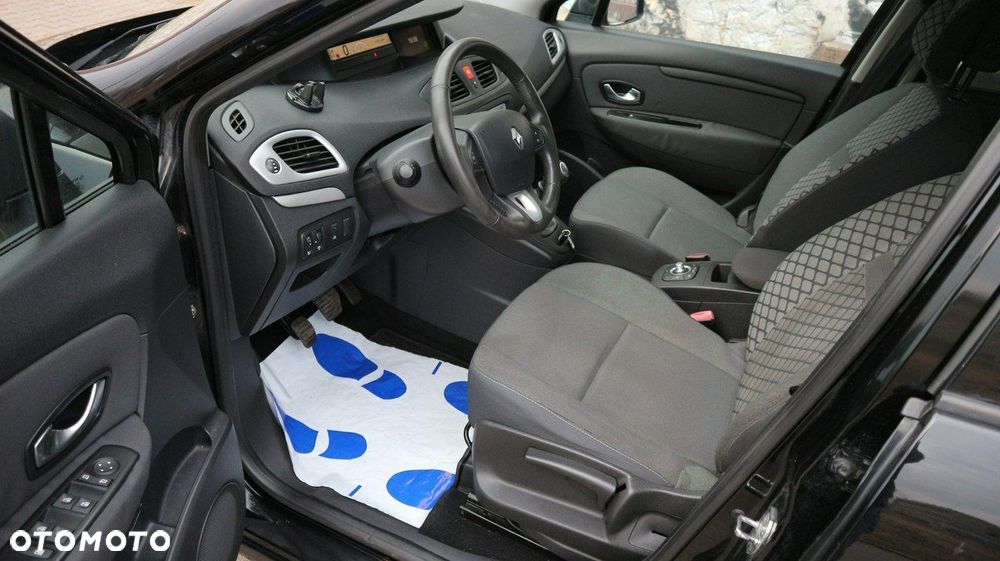 Renault Scenic 1.6 16V 110 LIMITED - 12