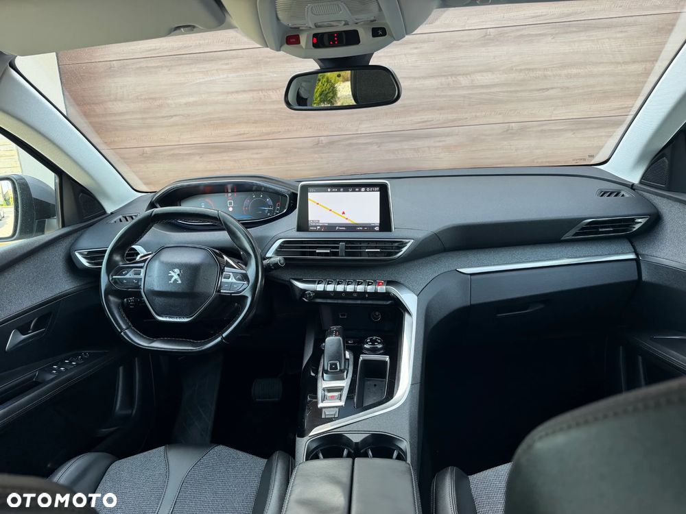 Peugeot 3008 - 22