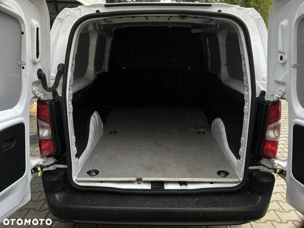 Toyota Proace City - 11