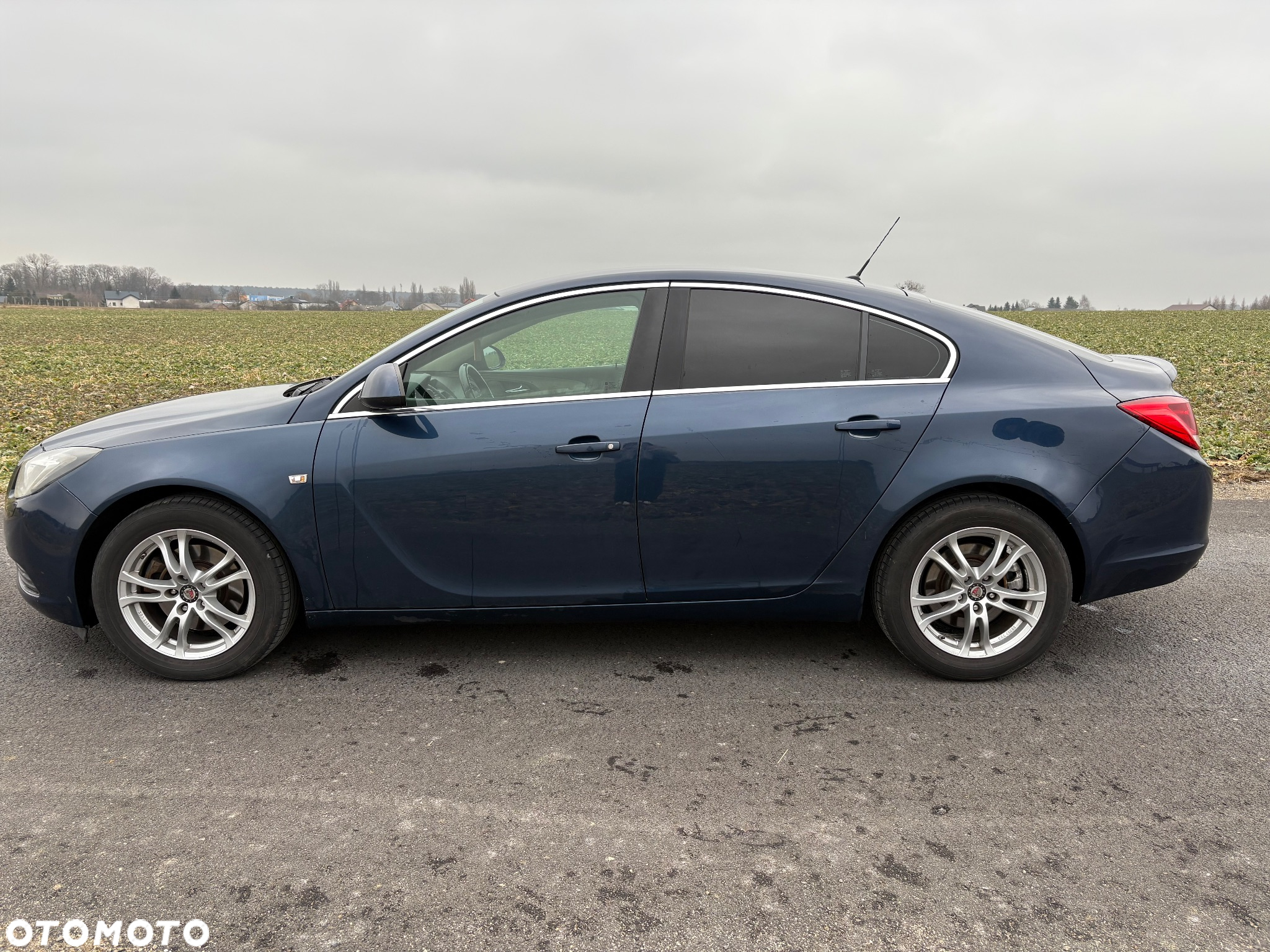 Opel Insignia - 10