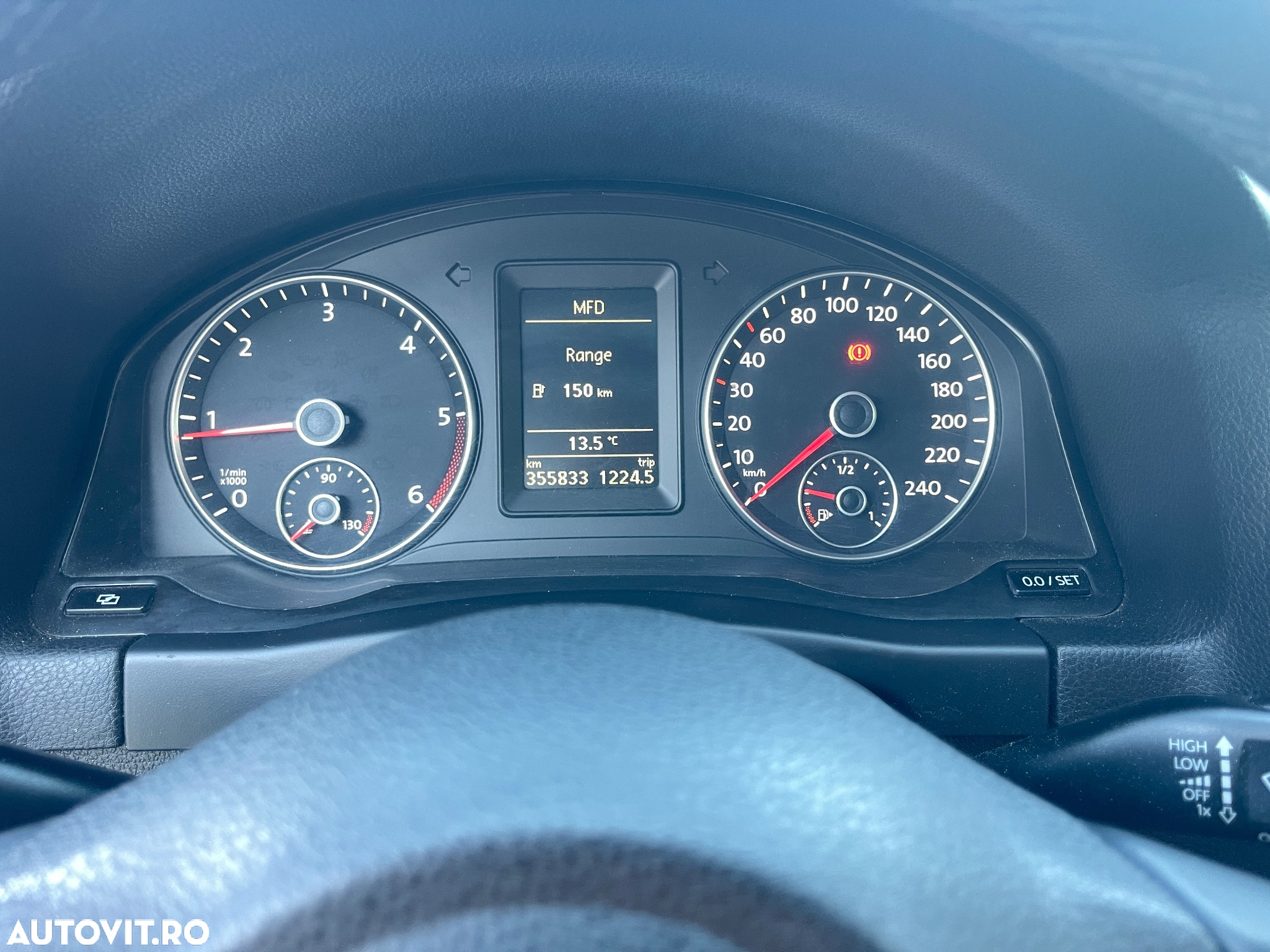 Volkswagen Golf Plus 2.0 TDI Comfortline - 39