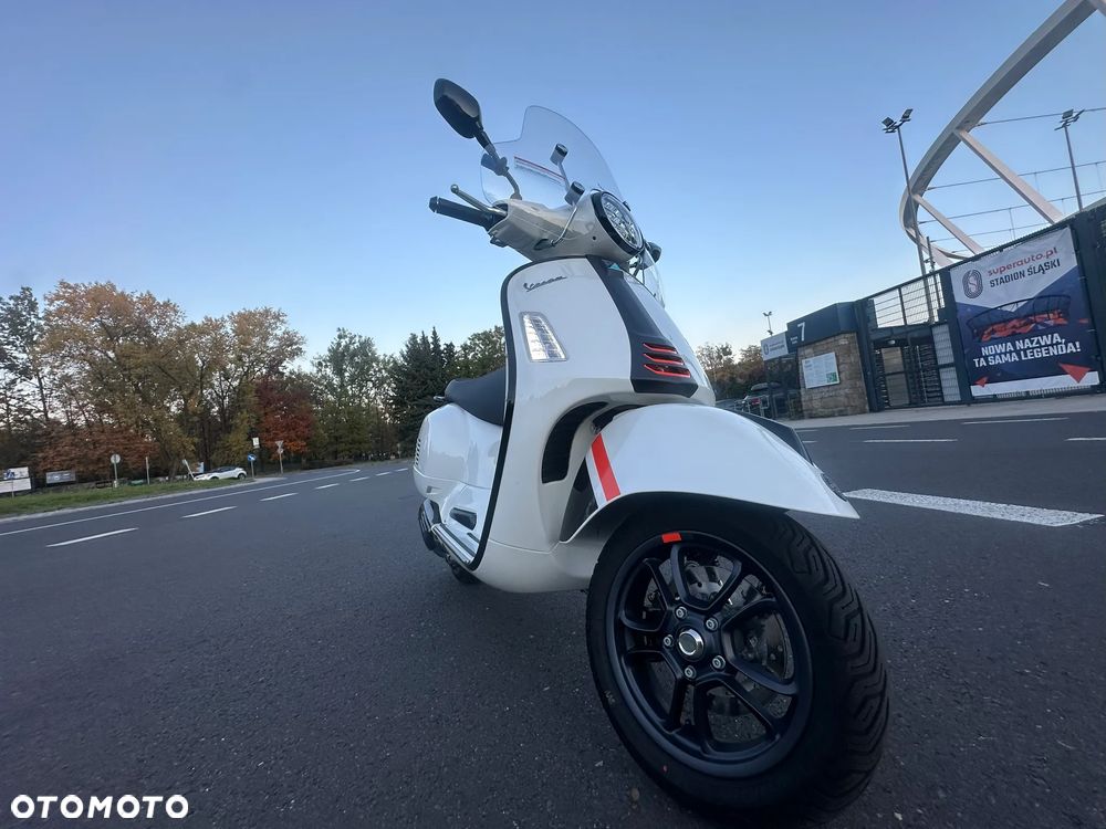 Vespa GTS - 13