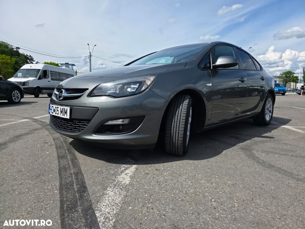 Opel Astra 1.4 Turbo ECOTEC Start/Stop Enjoy - 14