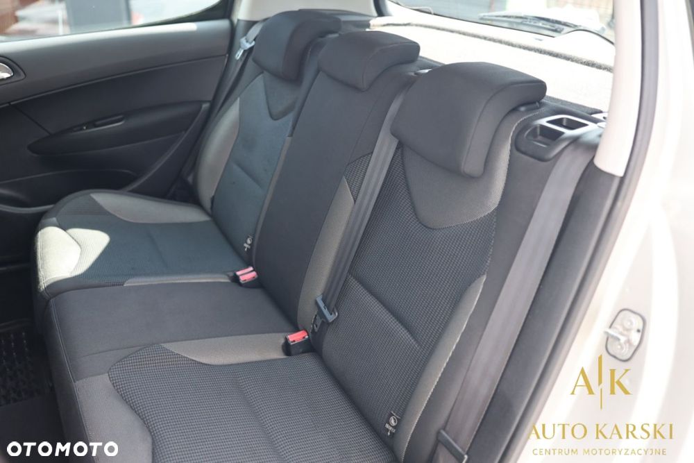 Peugeot 308 - 34