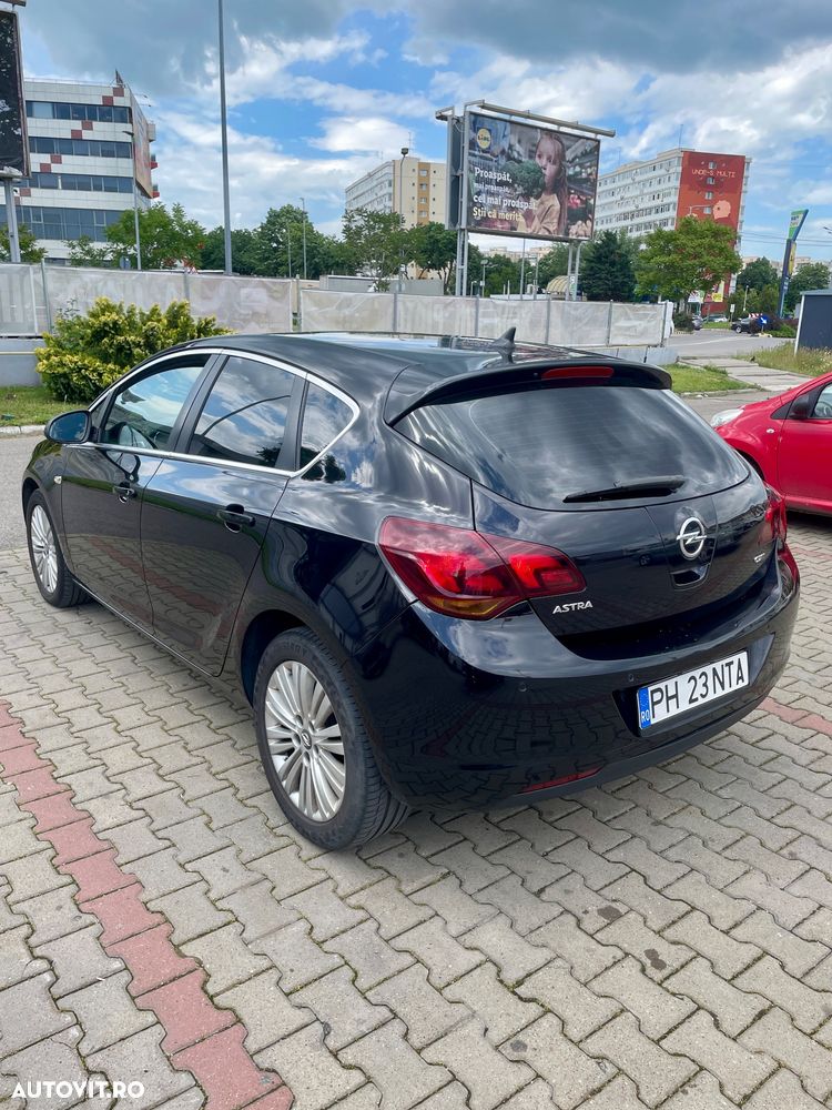 Opel Astra - 13