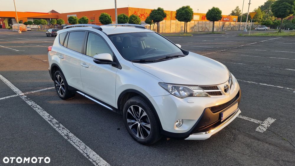 Toyota RAV4 2.0 D-4D Premium - 5