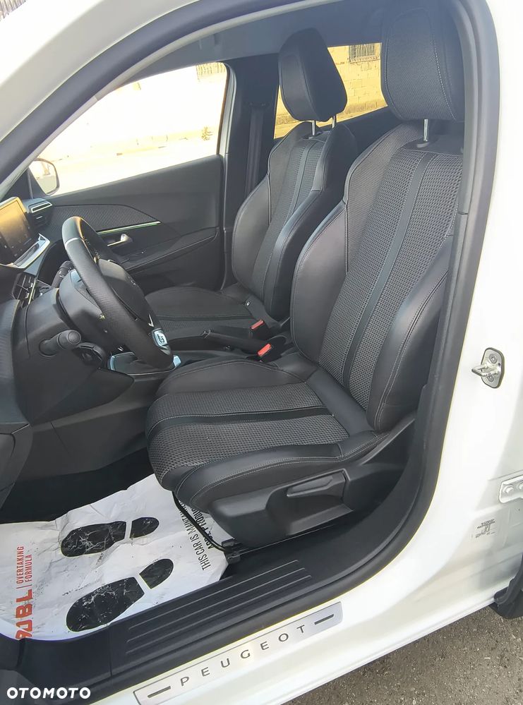 Peugeot 2008 1.5 BlueHDi GT S&S - 6