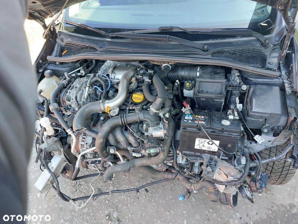 Renault Clio TCe 220 EDC R.S Trophy - 16