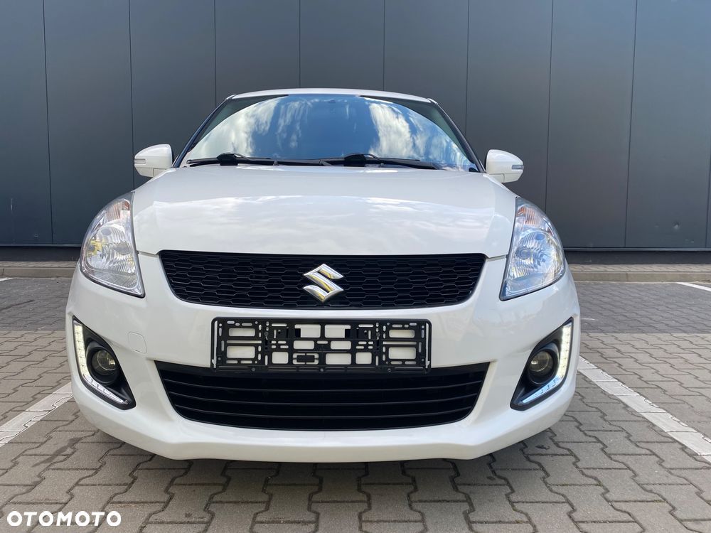 Suzuki Swift 1.2 Premium - 2