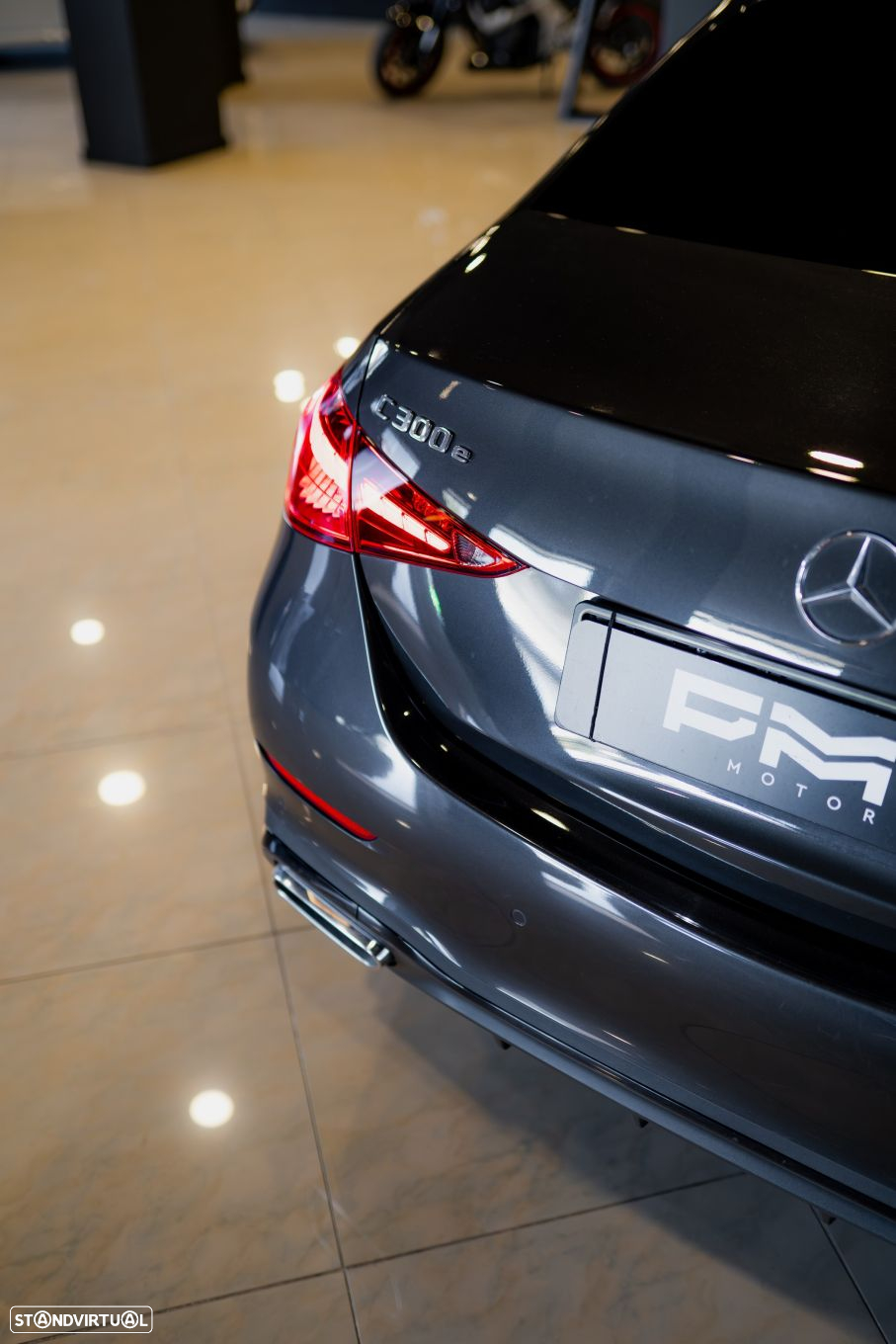 Mercedes-Benz C 300 e AMG Line - 15