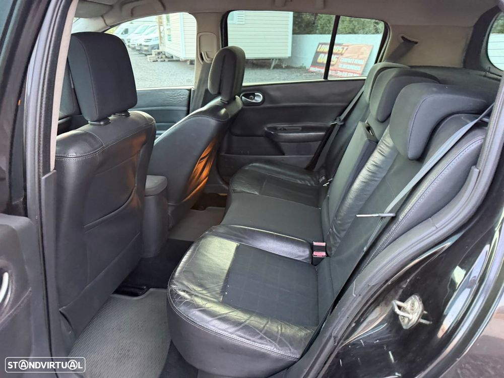 Renault Mégane 1.5 dCi Confort - 7