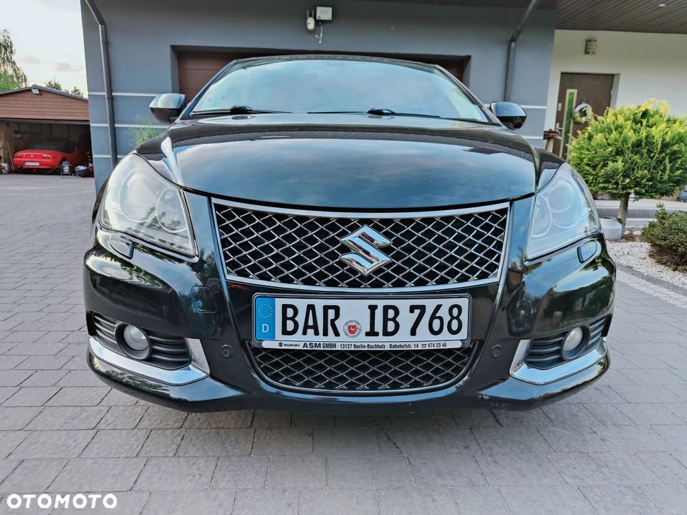 Suzuki Kizashi 2.4 4x4 CVT Sport - 39