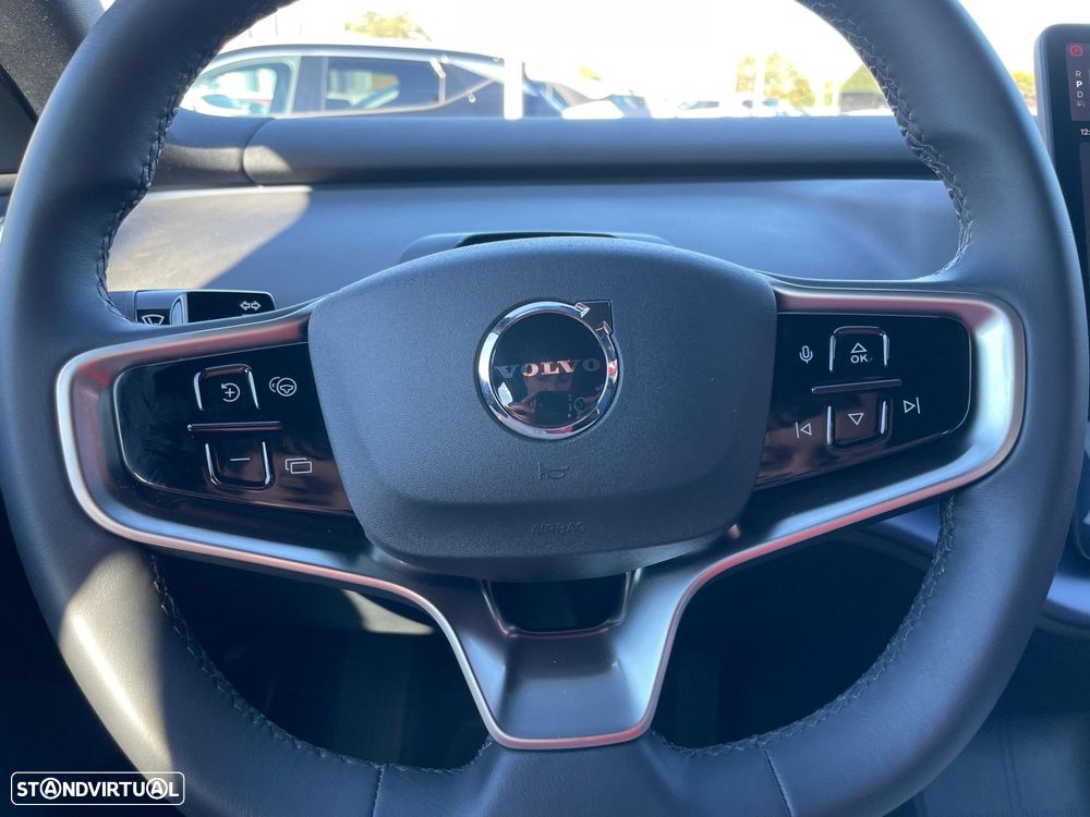 Volvo EX30 69 kWh Single Motor Extended Range Core - 19