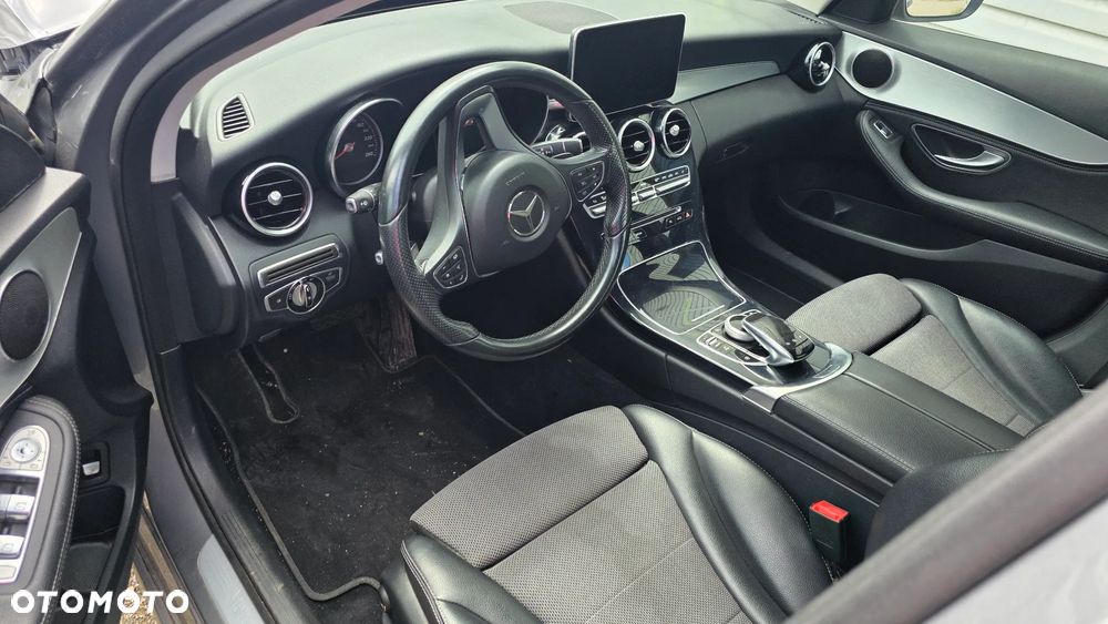 Mercedes-Benz Klasa C 220 (BlueTEC) d 7G-TRONIC - 7