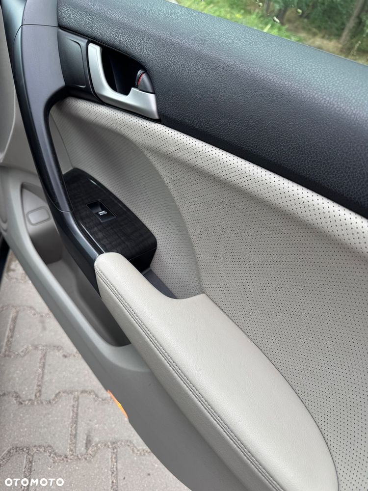 Honda Accord 2.0 Executive Nav - 14