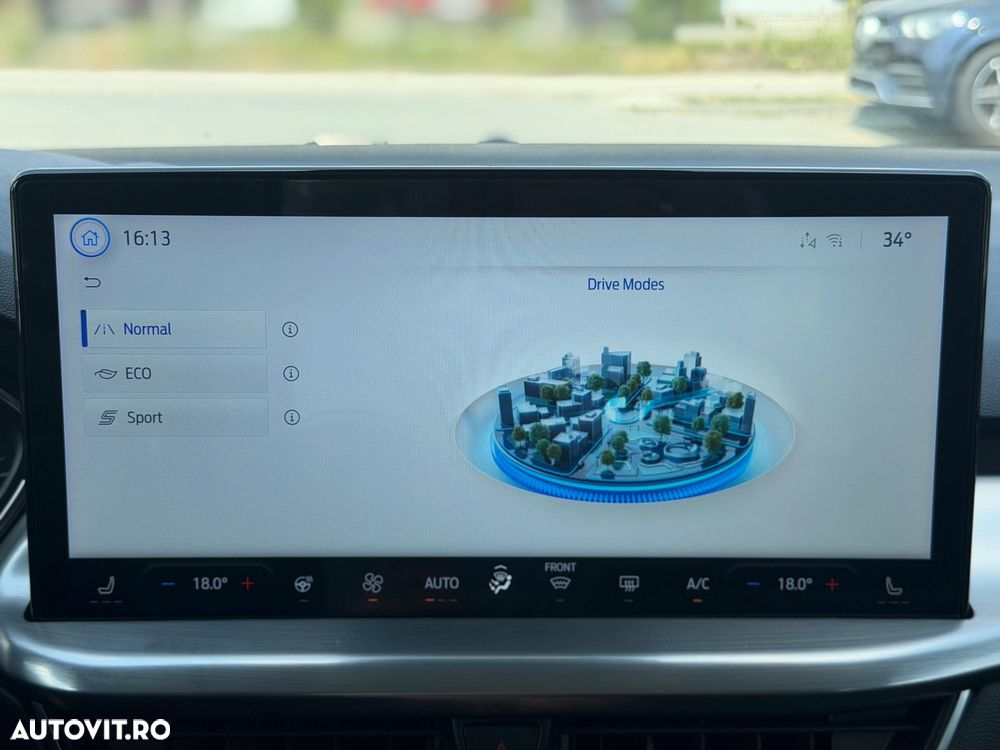 FORD Focus 2022 — imagine 30