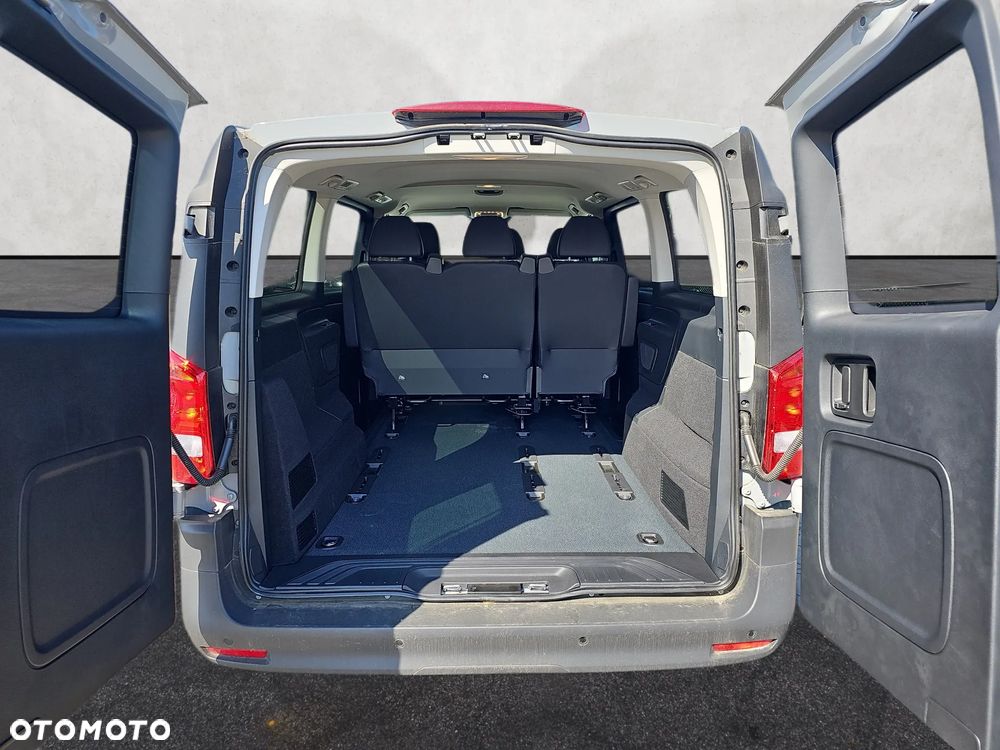 Mercedes-Benz eVITO 129 Tourer PRO długi (Brygadówka 6-osobowa) - 16