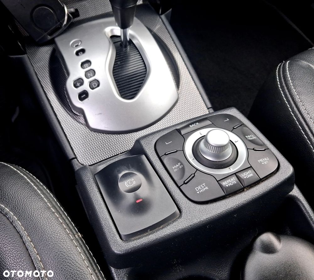 Renault Koleos 2.0 dCi 4x4 Bose Edition - 27