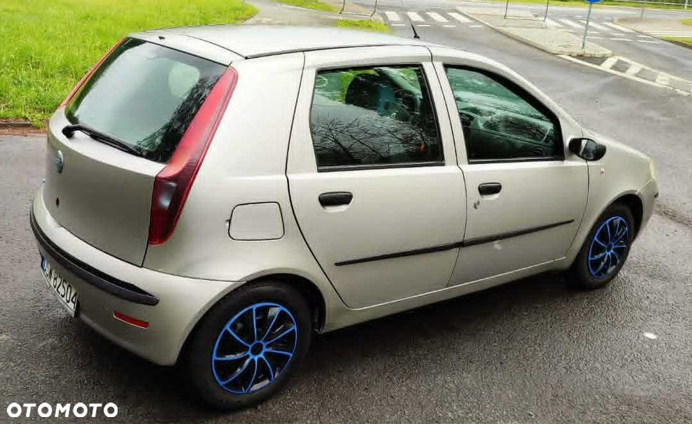 Fiat Punto - 4