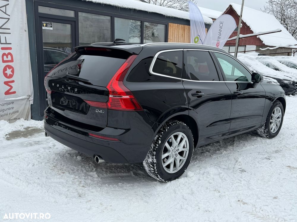 Volvo XC 60 D4 AWD Momentum - 3