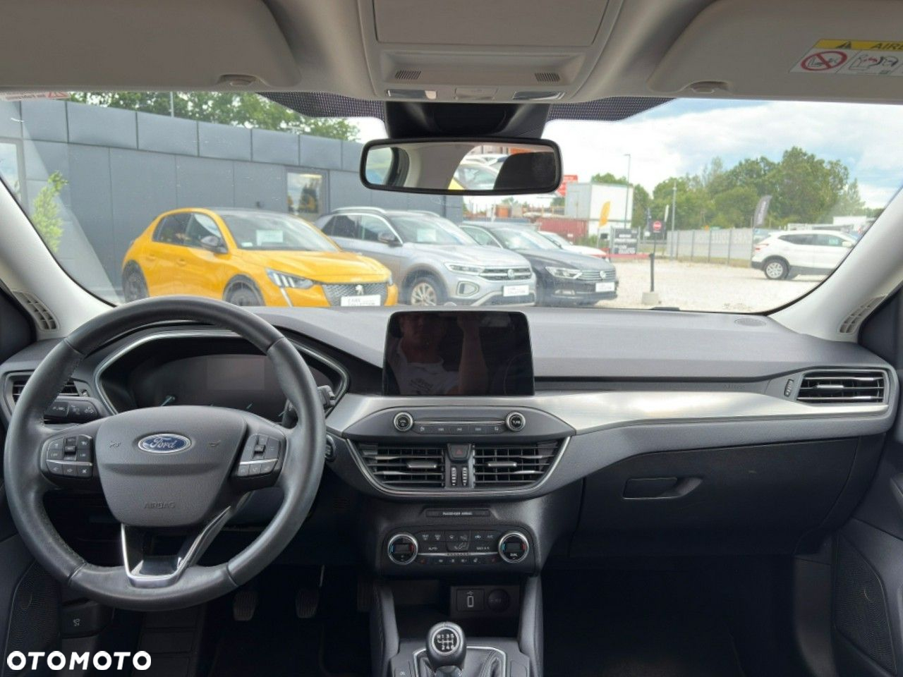 Ford Focus - 12