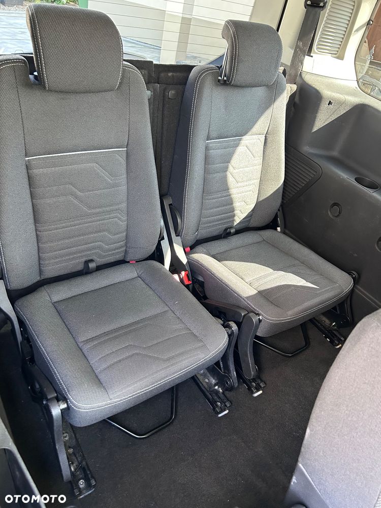 Ford Tourneo Connect 1.5 TDCi Titanium - 7