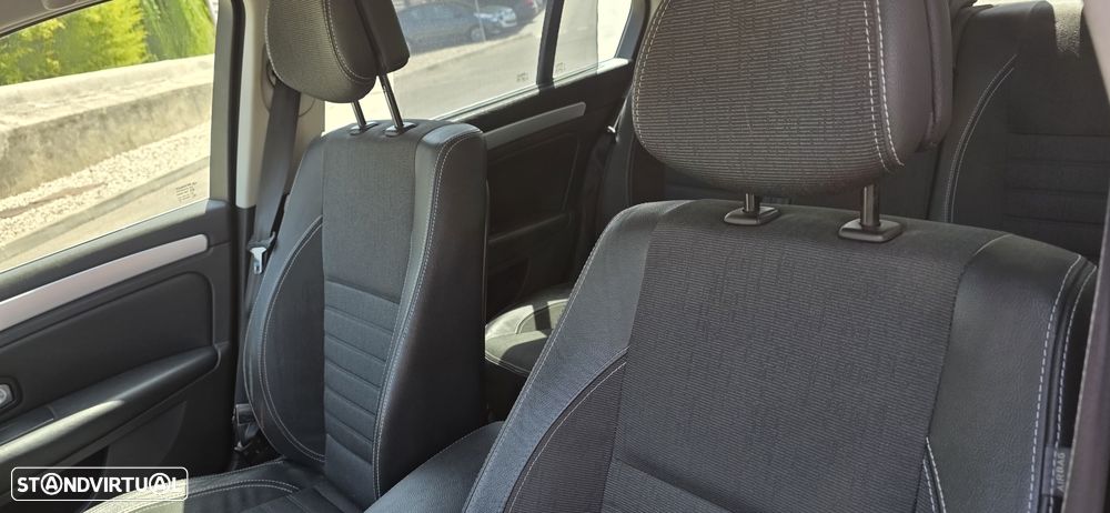 Renault Laguna 2.0 dCi Dynamique Luxe - 5