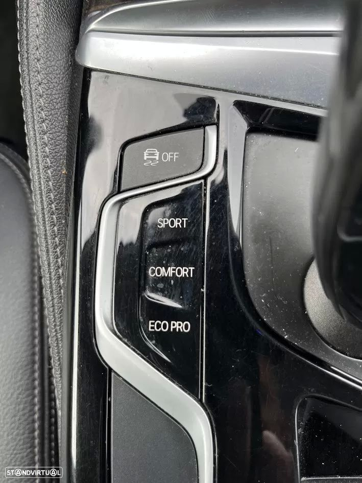 BMW 520 d Line Luxury Auto - 29