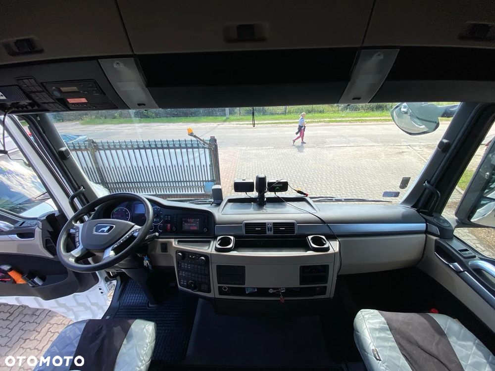 MAN TGX 18.460 XLX STANDARD retarder - 4