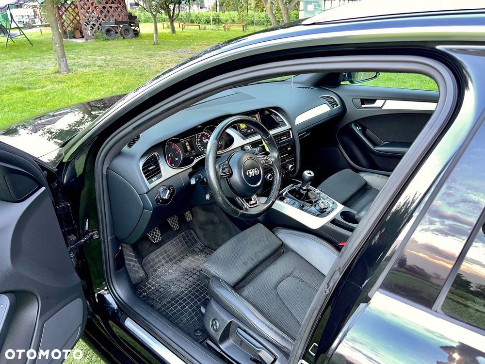 Audi A4 Avant 2.0 TDI DPF S line Sportpaket - 7