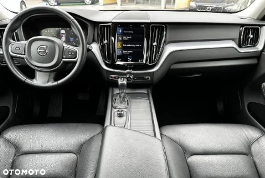 Volvo XC 60 D4 SCR Momentum - 6