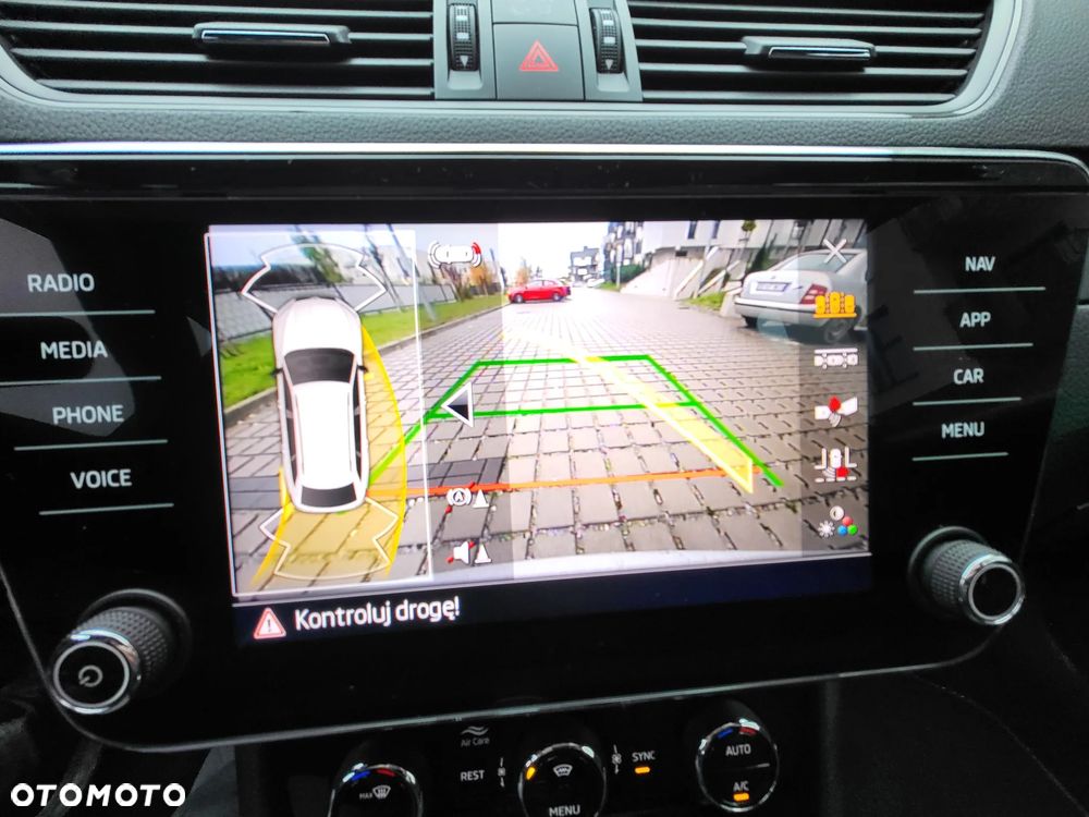 Skoda Superb 2.0 TSI 4x4 Sportline DSG - 26