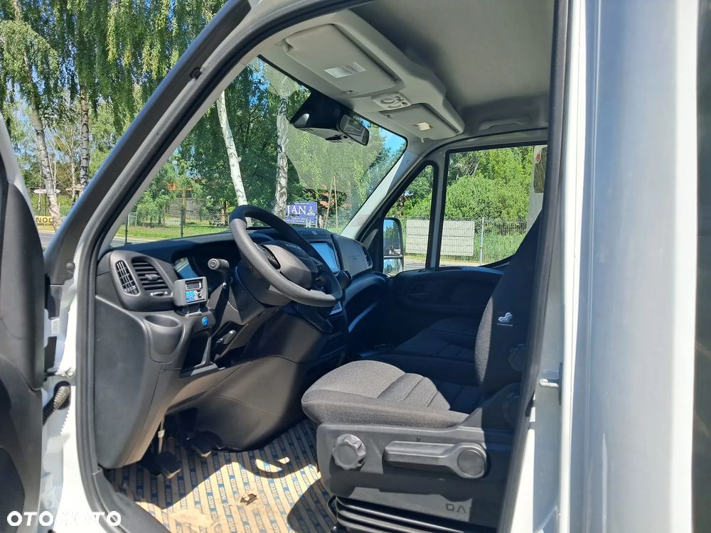 Iveco Daily Izoterma - 22