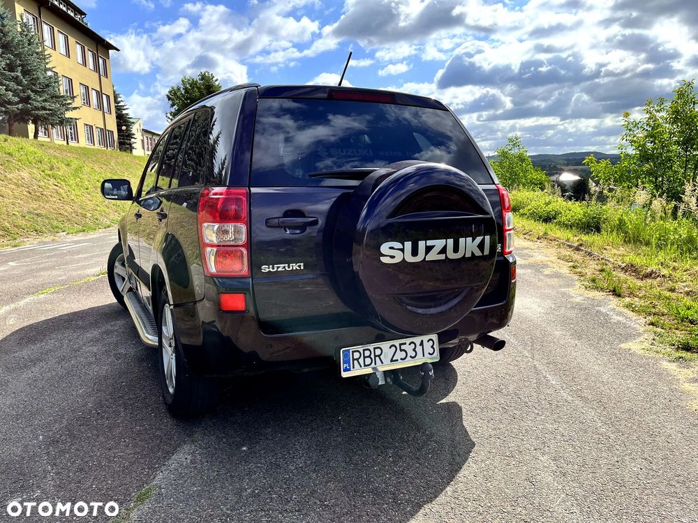 Suzuki Grand Vitara 2.4 De Luxe - 5