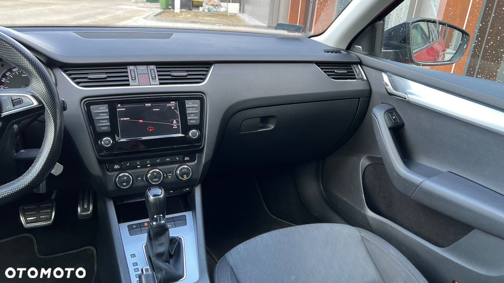 Skoda Octavia 1.8 TSI Elegance DSG - 10