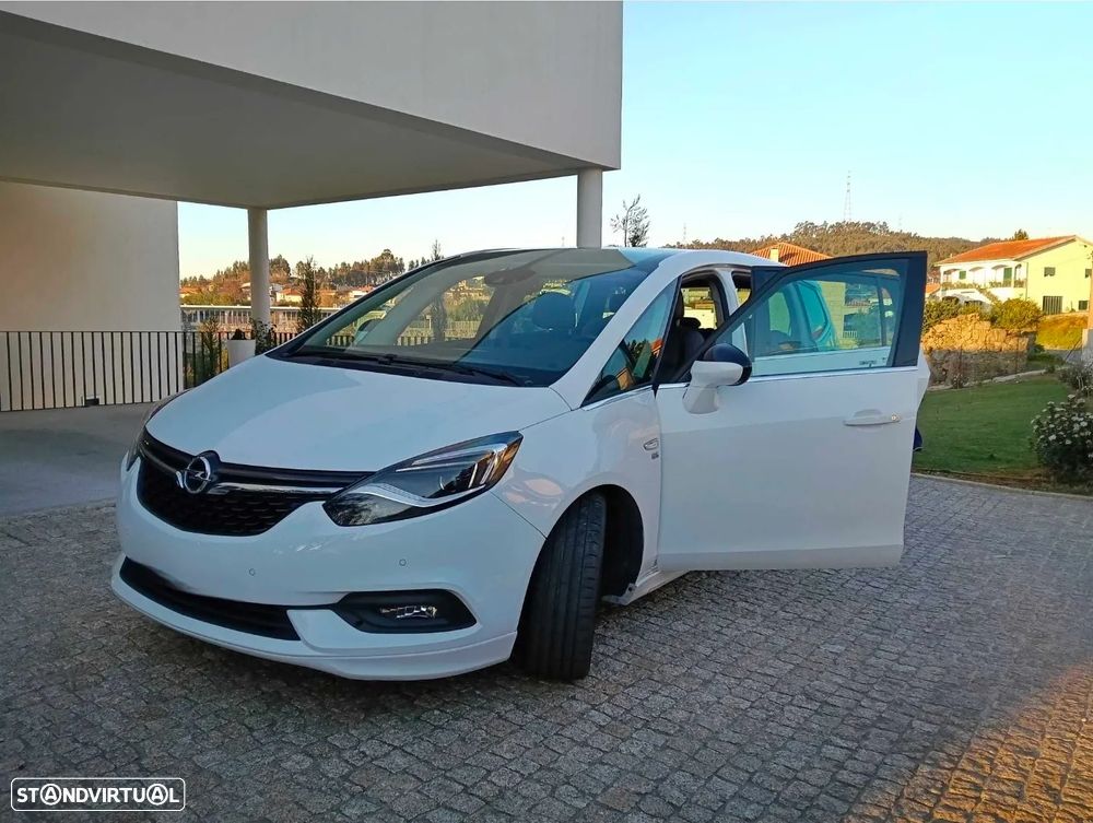 Opel Zafira 2.0 CDTi OPC Line S/S - 2