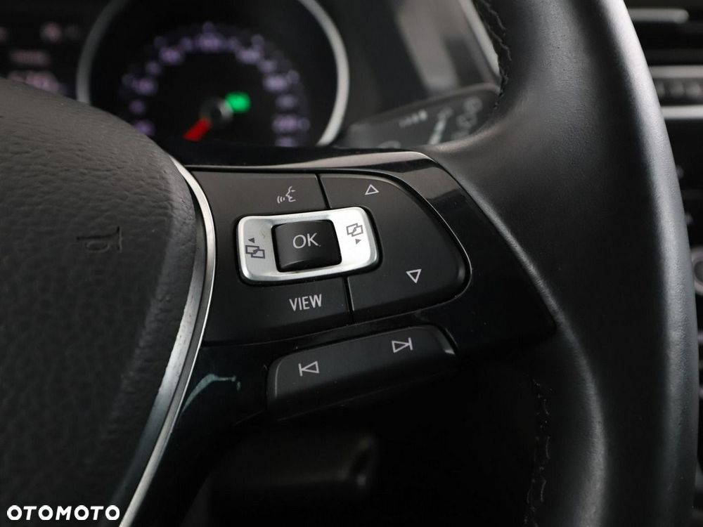 Volkswagen Tiguan 2.0 TDI SCR DSG Life - 34
