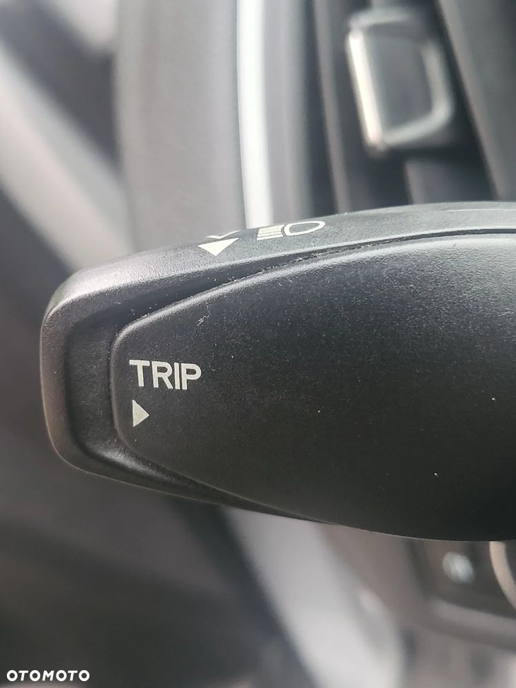 Ford B-MAX 1.6 Titanium - 34