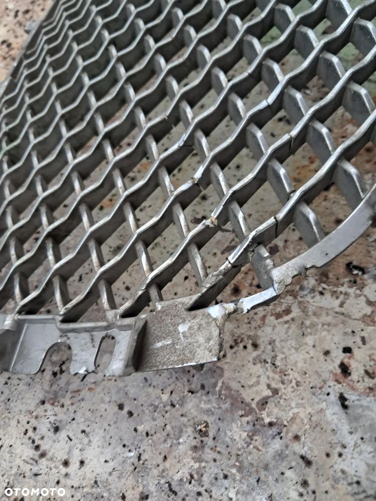 Jaguar XF lift Grill atrapa - 4