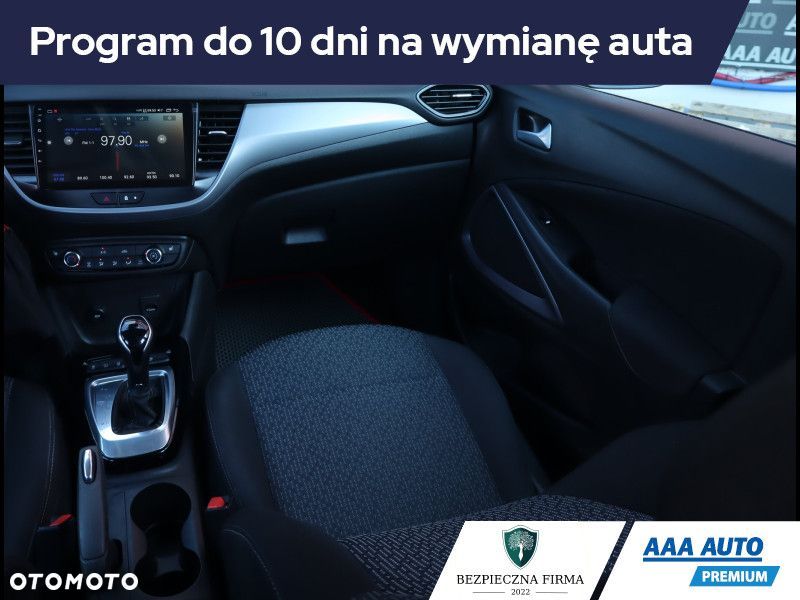 Opel Crossland X - 10